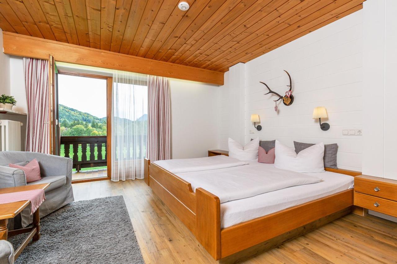 Gaestehaus Menkenbauer Ruhpolding Kültér fotó