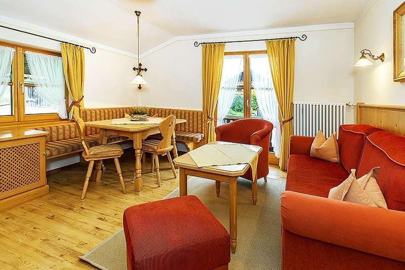 Gaestehaus Menkenbauer Ruhpolding Kültér fotó